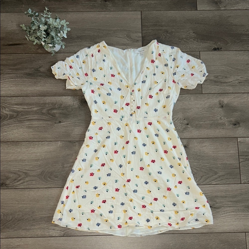 MADEWELL Orchard Flutter Sleeve Dress in Confetti Floral Size 0 - Picture 2 of 8